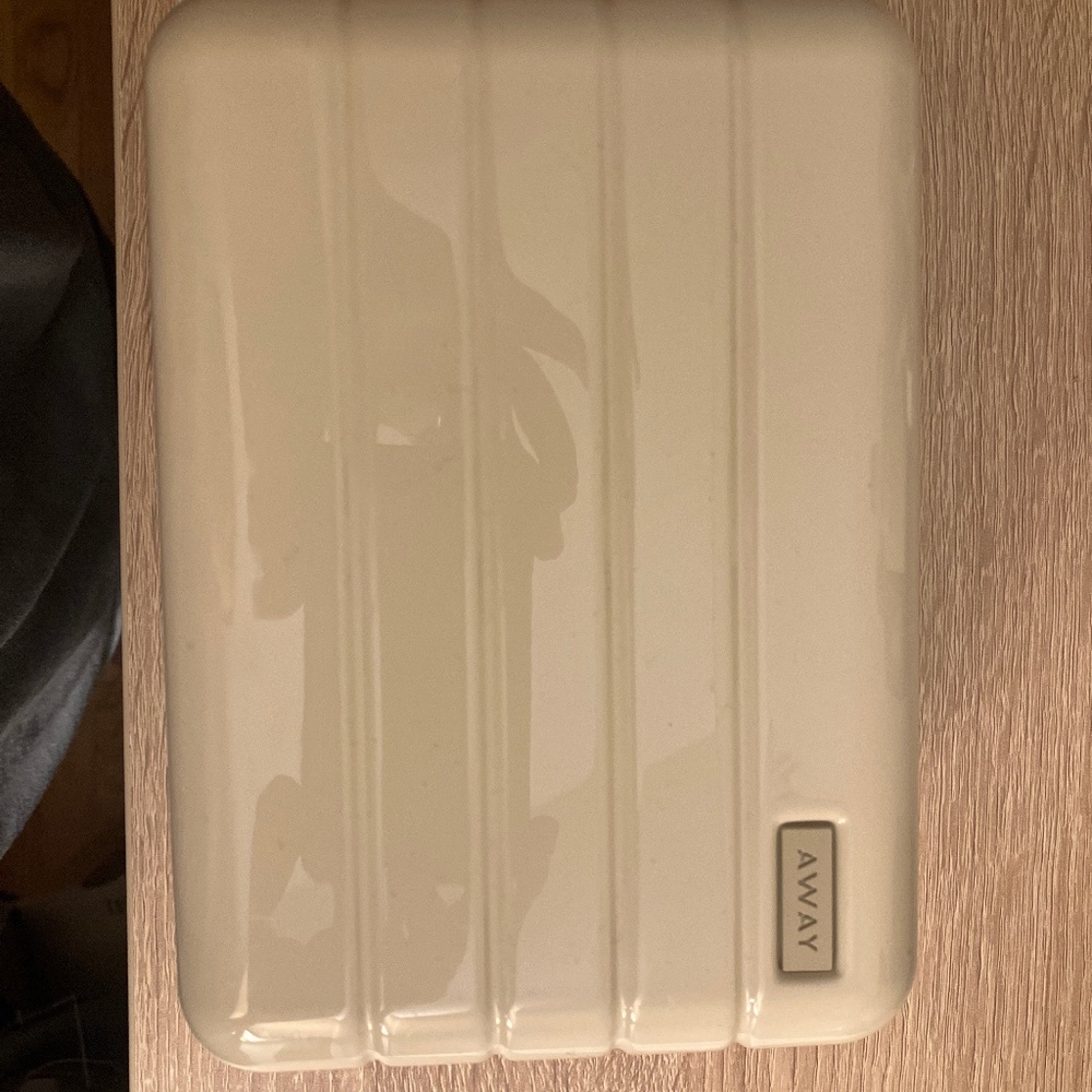 Away Cream Women's Bag